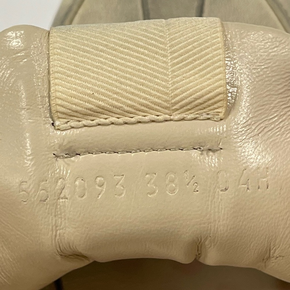 Gucci Ryton Vintage-Look Off-White Black Red Sneakers w Lips Logo SZ 38.5 /W 8.5 - Picture 10 of 16